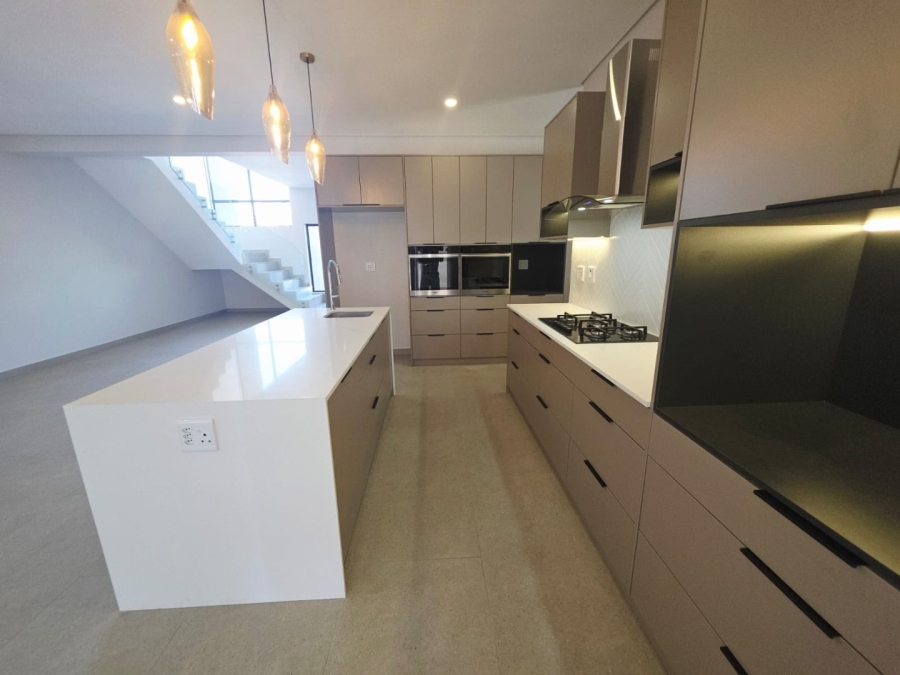 4 Bedroom Property for Sale in Sandown Western Cape